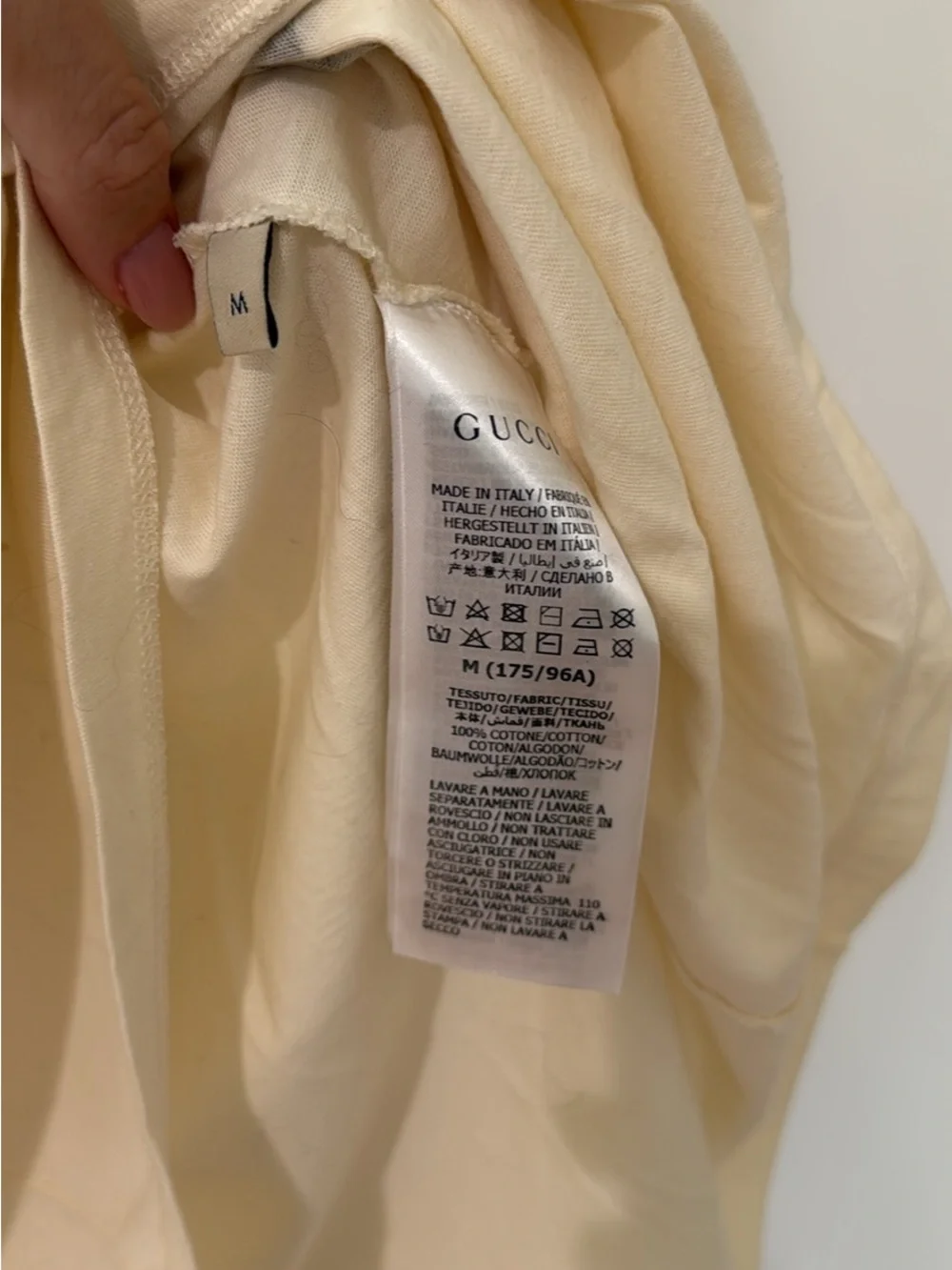 Gucci Cream Cotton Tee with Black Trim Label